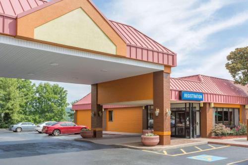 Days Inn by Wyndham Bristol