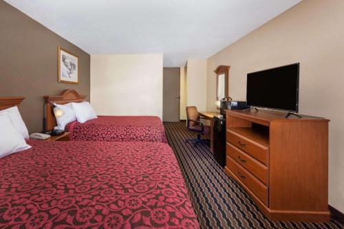 2 double beds