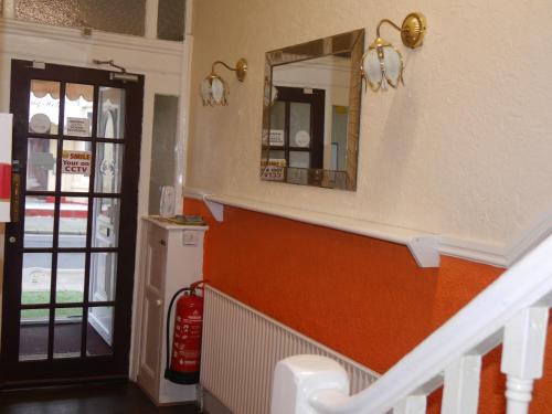 The Stone House Hotel - image 2