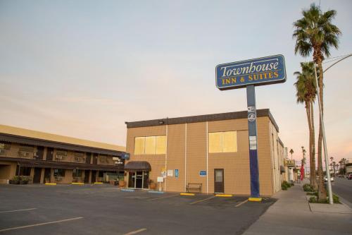 Vista exterior, Townhouse Inn and Suites in Brawley (CA)
