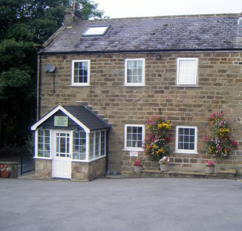 THE FIRS B&B &TEA ROOM 1