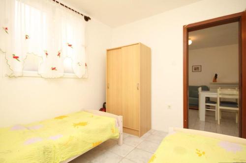 Apartments by the sea Milna, Vis - 8895