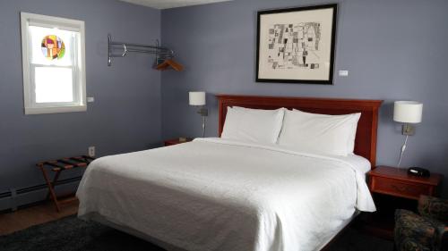 Harwood Hill Motel