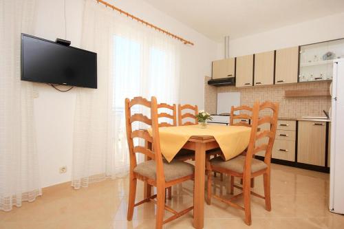 Apartments with a parking space Orebic Peljesac - 10150 - image 3