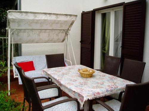 Seaside holiday house Starigrad Paklenica - 11240 - main image