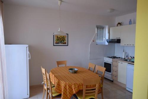 Apartments with WiFi Bol Brac - 11728 - image 13