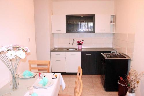Apartments with WiFi Split - 12855, Split (zdjęcie 9)