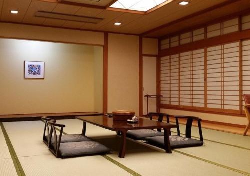 Japanese-Style Family Room with Toilet - Non-Smoking