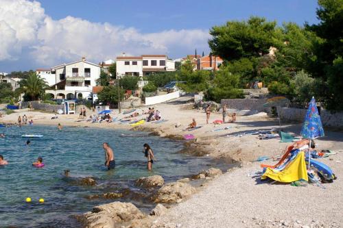 Apartments by the sea Cove Kalebova Luka, Rogoznica - 13712, Rogoznica (photo 9)