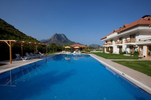 Yonca Hotel - image 13