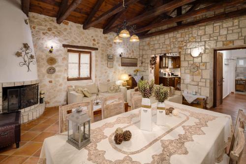Varta Village – Zakynthos, SC
