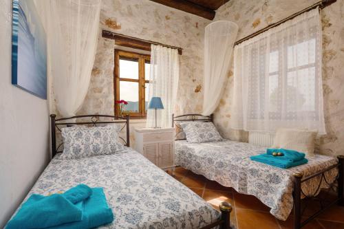 Varta Village – Zakynthos, SC