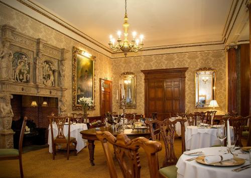 Goldsborough Hall - image 3
