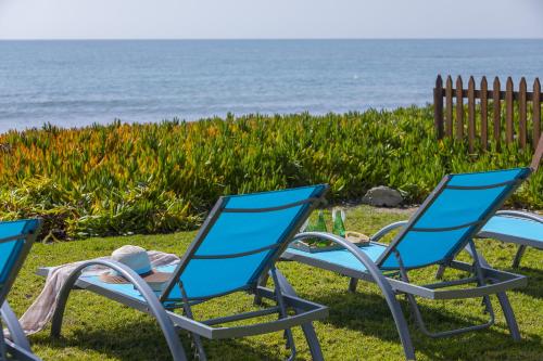 Meneou Beachfront Villa - image 4