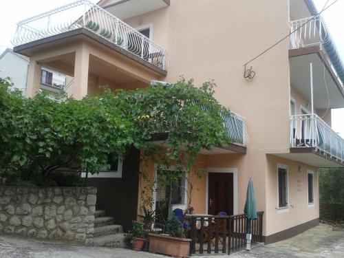  Apartman Stoja, Pension in Dramalj