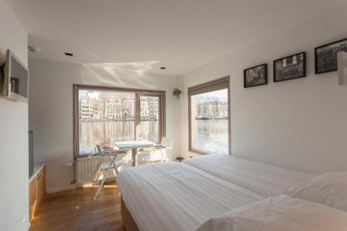 Houseboat Little Amstel, Amsterdam (photo 7)