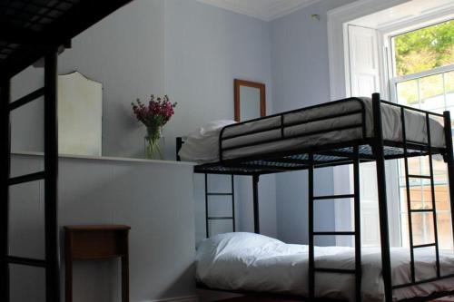 Spoon and the Stars Hostel Set in a prime location of Drogheda, Spoon and the Stars Hostel puts everything the city has to offer just outside your doorstep. The property has everything you need for a comfortable stay. Service-m