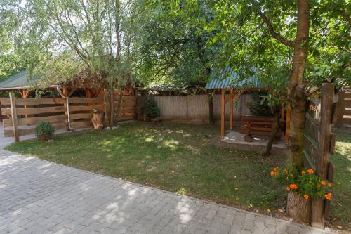 Dārzs, Paratlan Apartmanhaz in Zilvasvarada