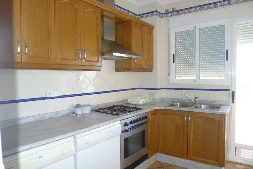 Kitchen, Casa Esperanza in Alborache