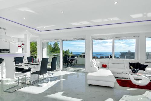 Penthouse Lush Makarska - Apartment