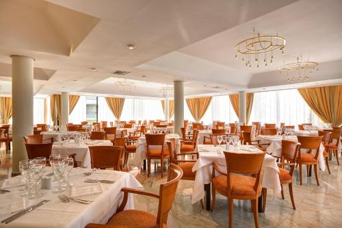 Hipotels Sherry Park - image 14