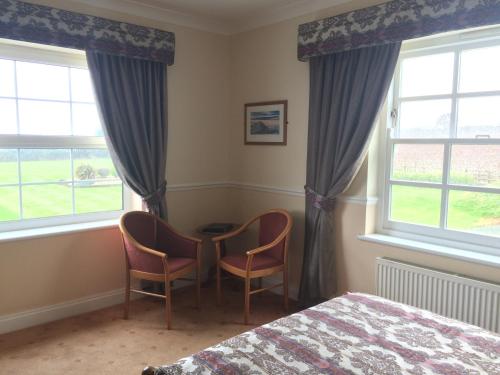 Beggars Reach Hotel - image 6