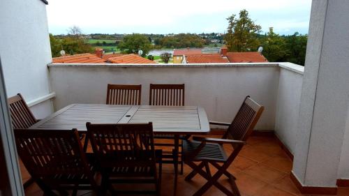  Apartment Giordano in Novigrad