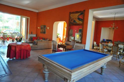 Villa Valflor chambres d'hôtes et appartements – Marseille, NY