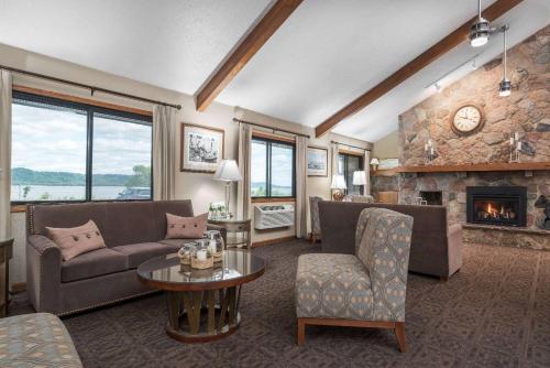 AmericInn by Wyndham Lake City - image 2