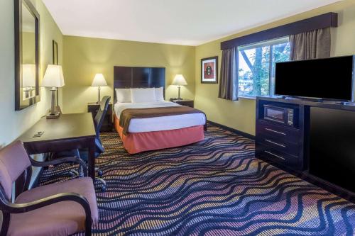 AmericInn by Wyndham Streator - image 3