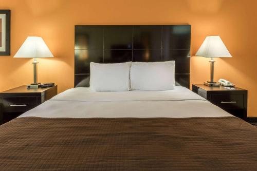 AmericInn by Wyndham Streator - image 4