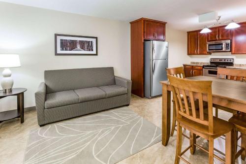 مطبخ, أمريك إن باي ويندام بيرنزفيل (AmericInn by Wyndham Burnsville) in Burnsville