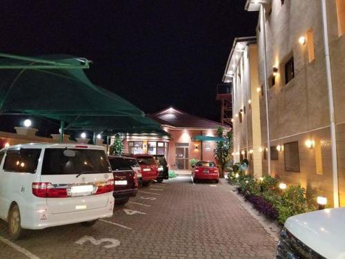 Chrisnet Apartments
