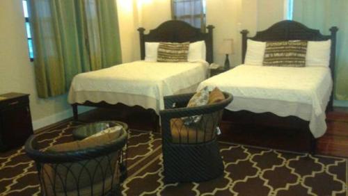 El Dorado Inn - image 2