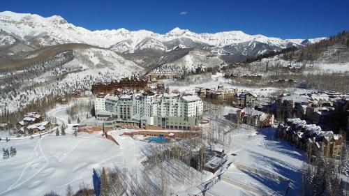 The Peaks Resort and Spa - Accommodation - Telluride