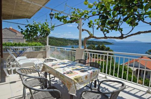 Apartments by the sea Lumbarda Korcula - 4402