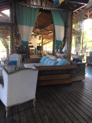 ห้องอาหาร, Your Second Home Away in ลาส เทอเรนาส