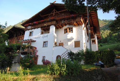  Obermairhof, Pension in Partschins