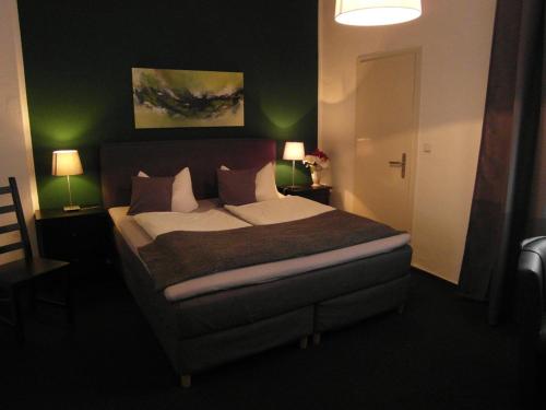 Hotel Frankfurter Hof - image 2