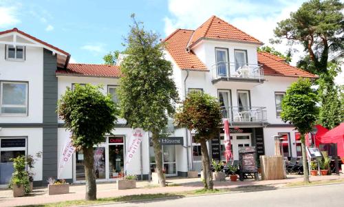 Min Hüsung - by Rujana in Binz, Deutschland