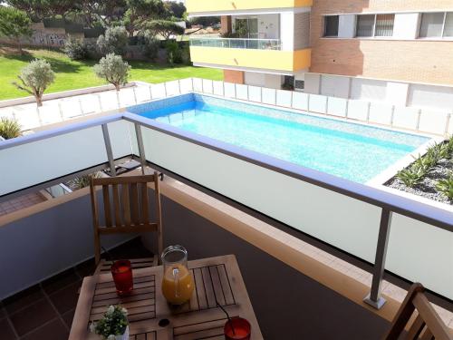  T1 V do Forte AC&Piscina&Garagem, Pension in Quarteira