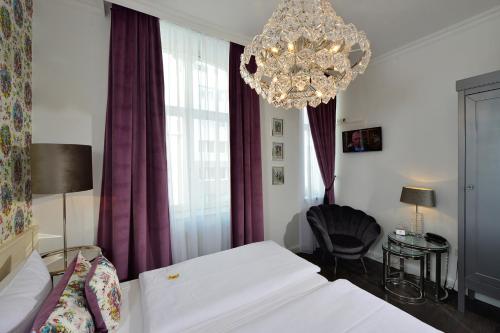 Hotel Domstern - image 6