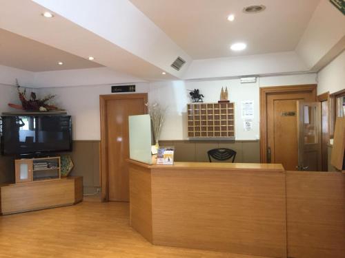 Hostal Restaurante Iruñako by Bossh Hotels - image 2