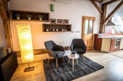 Tylova Apartments