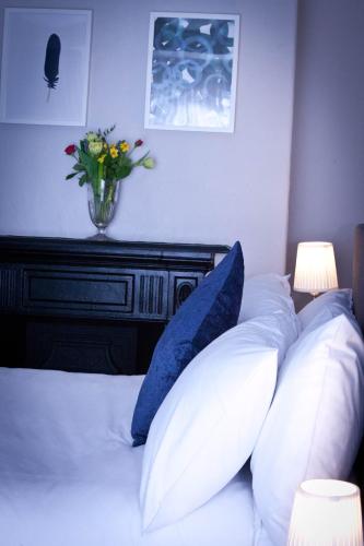 Rowton Poplars Hotel - image 3