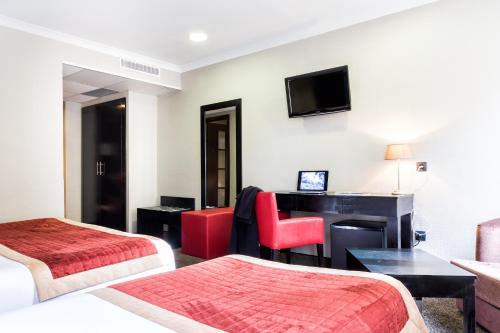 Hotel De Suède - image 6