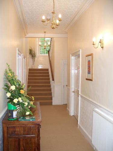 Powe House - image 7