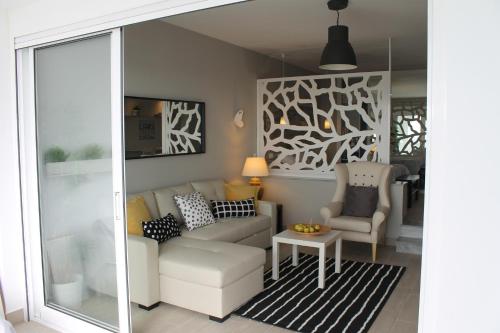 RANCHO MIRAFLORES LUXURY & DESING SEA VIEW