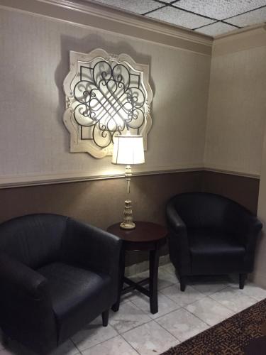 Breckinridge Inn Photo 43