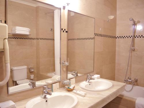 Grand Hotel Ukraine - image 14